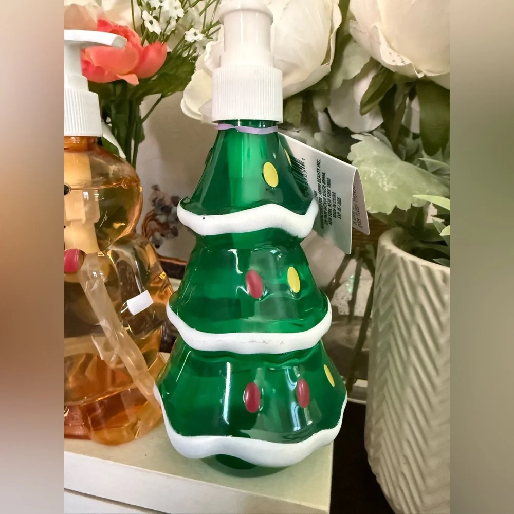 🆕🎄 CHRISTMAS LIMITED EDITION HAND SOAP SET. CINNAMON GINGERBREAD & FRESH PINE.